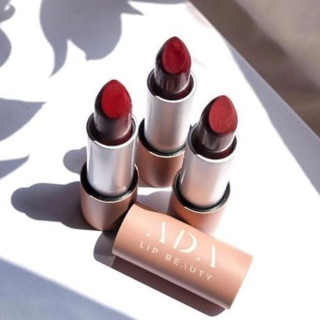 nude shade and red lip makeup looks